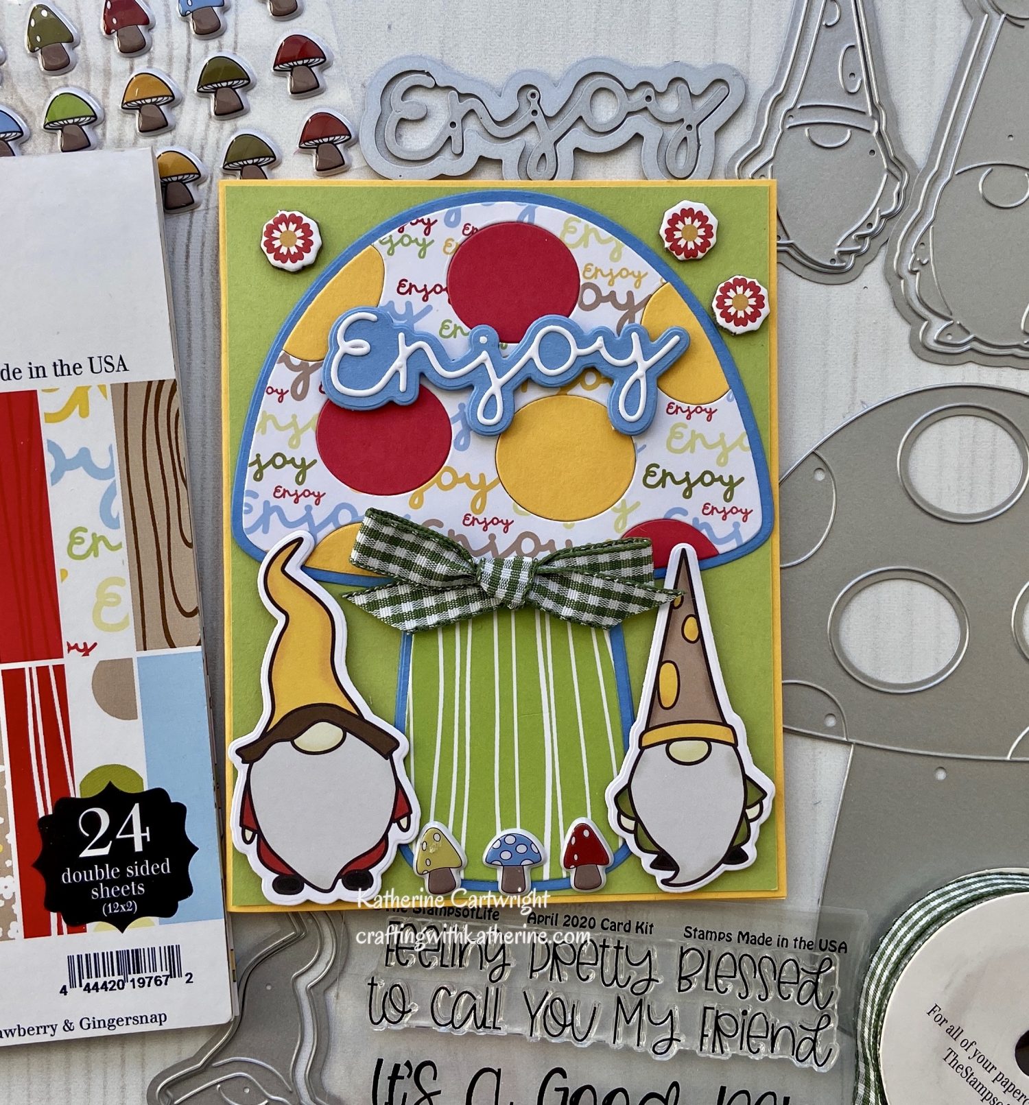 Read more about the article Handmade Card: Mushroom Fold it featuring April Card Kit